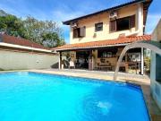 Casa / Sobrado para Venda em Bertioga/SP São Lourenço 4...