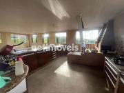 Casa / Sobrado para Venda em Betim/MG Granja Verde 4 Quartos