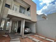 Casa / Sobrado para Venda em Betim/MG Guarujá Mansões 3...
