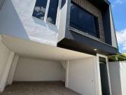 Casa / Sobrado para Venda em Betim/MG Jardim Casa Branca...