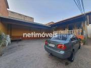 Casa / Sobrado para Venda em Betim/MG Laranjeiras 3 Quartos