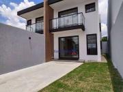 Casa / Sobrado para Venda em Betim/MG Monte Verde 3 Quartos