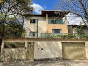 Casa / Sobrado para Venda em Betim/MG Niterói 4 Quartos