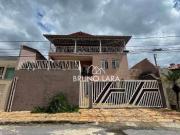 Casa / Sobrado para Venda em Betim/MG Guarujá 5 Quartos