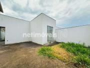 Casa / Sobrado para Venda em Betim/MG Paquetá 3 Quartos