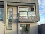 Casa / Sobrado para Venda em Betim/MG Teixeirinha 3 Quartos