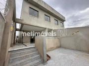 Casa / Sobrado para Venda em Betim/MG Tiradentes 3 Quartos