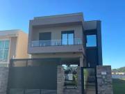 Casa / Sobrado para Venda em Biguaçu/SC Beira Rio 4 Quartos