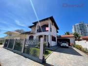 Casa / Sobrado para Venda em Biguaçu/SC Centro 3 Quartos