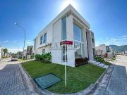 Casa / Sobrado para Venda em Biguaçu/SC Deltaville 3 Quartos
