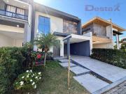 Casa / Sobrado para Venda em Biguaçu/SC Deltaville 3 Quartos