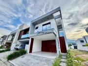 Casa / Sobrado para Venda em Biguaçu/SC Deltaville 3 Quartos