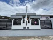 Casa / Sobrado para Venda em Biguaçu/SC Fundos 3 Quartos