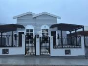 Casa / Sobrado para Venda em Biguaçu/SC Fundos 3 Quartos