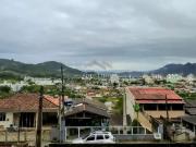 Casa / Sobrado para Venda em Biguaçu/SC Fundos 3 Quartos