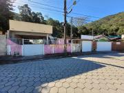 Casa / Sobrado para Venda em Biguaçu/SC Prado 4 Quartos