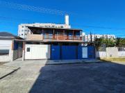 Casa / Sobrado para Venda em Biguaçu/SC Rio Caveiras 3...