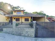 Casa / Sobrado para Venda em Blumenau/SC Água Verde 3...