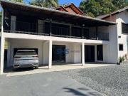 Casa / Sobrado para Venda em Blumenau/SC Água Verde 5...