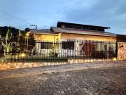 Casa / Sobrado para Venda em Blumenau/SC Garcia 4 Quartos