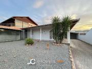 Casa / Sobrado para Venda em Blumenau/SC Passo Manso 3...