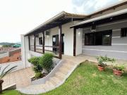 Casa / Sobrado para Venda em Blumenau/SC Passo Manso 4...