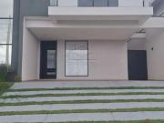 Casa / Sobrado para Venda em Botucatu/SP Lívia III 3 Quartos