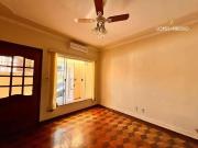 Casa / Sobrado para Venda em Botucatu/SP Centro 3 Quartos