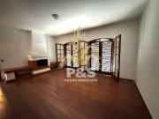 Casa / Sobrado para Venda em Botucatu/SP Centro 4 Quartos