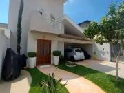 Casa / Sobrado para Venda em Botucatu/SP Colinas do...