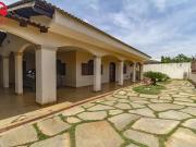Casa / Sobrado para Venda em Brasília/DF Setor de...
