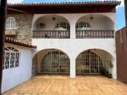 Casa / Sobrado para Venda em Brasília/DF Taguatinga Sul...
