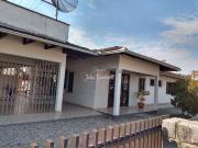 Casa / Sobrado para Venda em Brusque/SC Jardim Maluche 4...