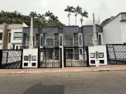 Casa / Sobrado para Venda em Brusque/SC Nova Brasília 2...