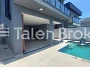 Casa / Sobrado para Venda em Caçapava/SP Reserva do Vale...