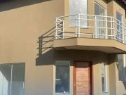 Casa / Sobrado para Venda em Cabo Frio/RJ Centro 3 Quartos