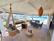 Casa / Sobrado para Venda em Cabo Frio/RJ Foguete 3 Quartos