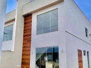 Casa / Sobrado para Venda em Cabo Frio/RJ Guriri 2 Quartos