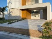 Casa / Sobrado para Venda em Cabo Frio/RJ Guriri 4 Quartos