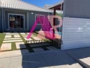 Casa / Sobrado para Venda em Cabo Frio/RJ Nova...