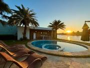 Casa / Sobrado para Venda em Cabo Frio/RJ Ogiva 4 Quartos