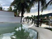 Casa / Sobrado para Venda em Cabo Frio/RJ Ogiva 4 Quartos