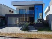 Casa / Sobrado para Venda em Cabo Frio/RJ Ogiva 4 Quartos