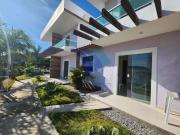 Casa / Sobrado para Venda em Cabo Frio/RJ Peró 2 Quartos