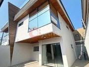 Casa / Sobrado para Venda em Cabo Frio/RJ Portinho 3 Quartos