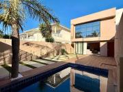 Casa / Sobrado para Venda em Cabo Frio/RJ Portinho 4 Quartos