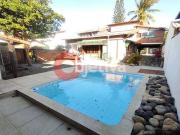 Casa / Sobrado para Venda em Cabo Frio/RJ Portinho 4 Quartos