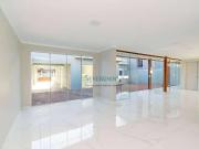 Casa / Sobrado para Venda em Cachoeirinha/RS Centro 3...