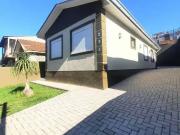 Casa / Sobrado para Venda em Cachoeirinha/RS COHAB 3 Quartos