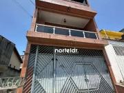 Casa / Sobrado para Venda em Caieiras/SP Laranjeiras 3...